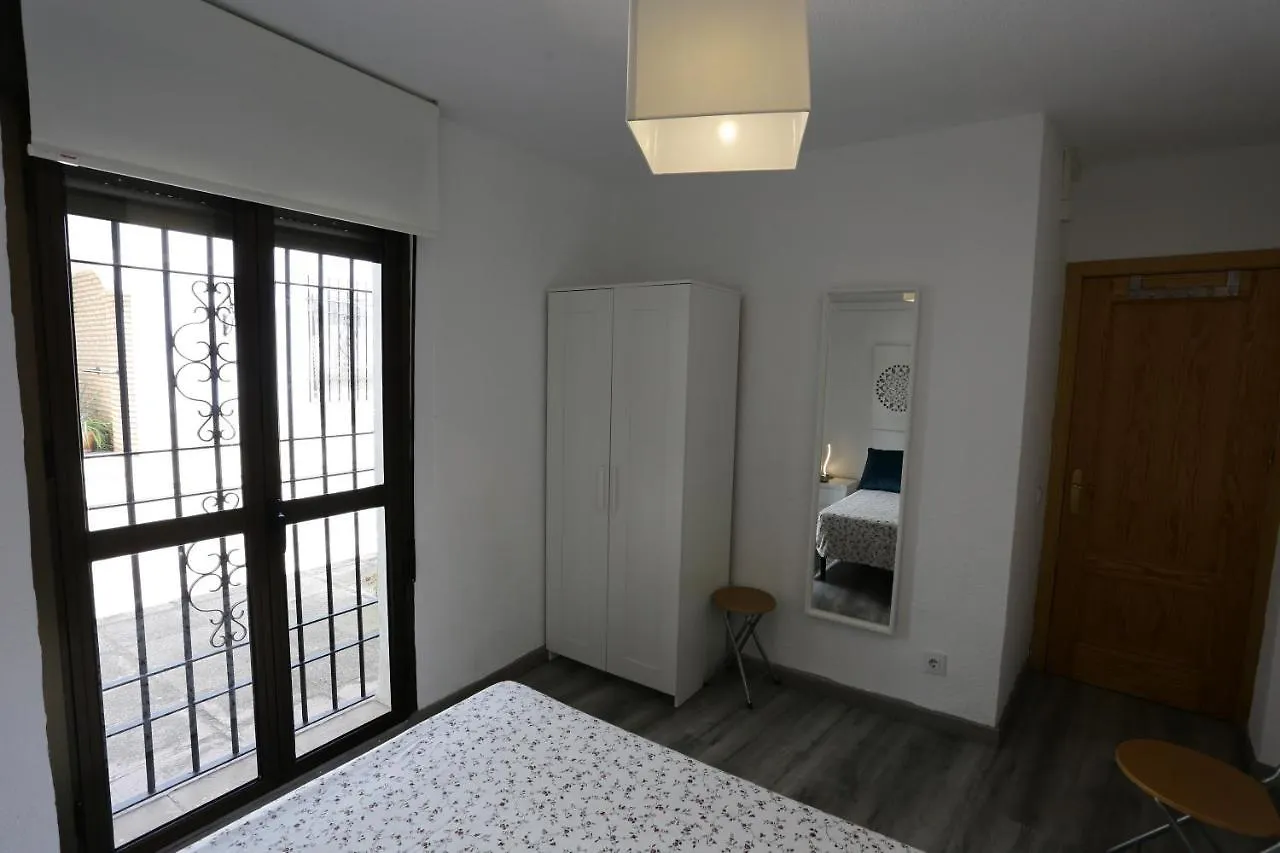 Calle San Basilio - Patios. Aparcamiento Gratis Cordoba Apartment